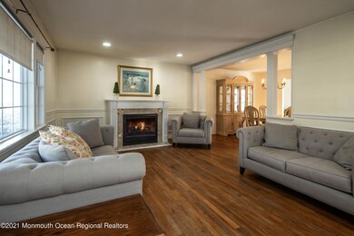 11 Devonshire Ct, Middletown, NJ 07748 - photo 4