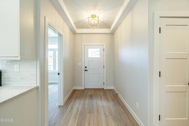 2925BaltimoreDr_0001