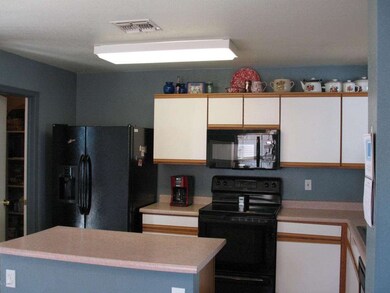 Kitchen02
