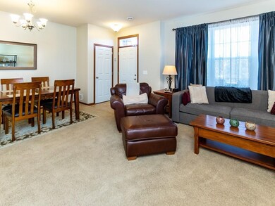 006_Living Room & Dining