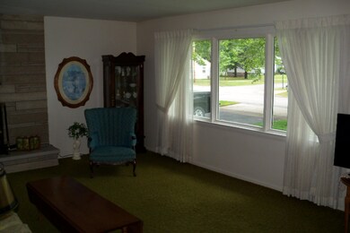 3170 Maple Grove 004