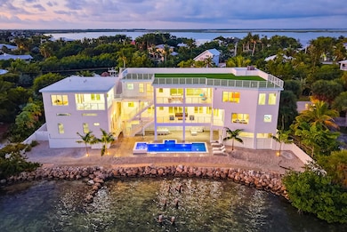 1041 Buttonwood Dr E, Sugarloaf Key, FL 33042 - photo 2