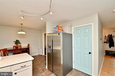 3606 Overview Dr, Fredericksburg, VA 22408 - photo 6