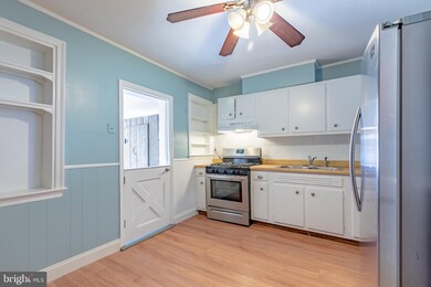 8452 Oakleigh Rd, Parkville, MD 21234 - photo 7