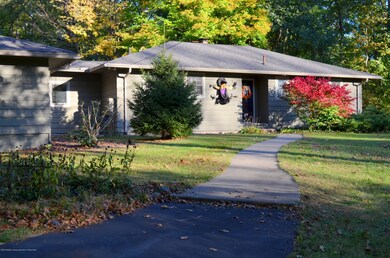 Front of house (4)