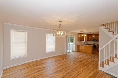 202 Fairfax Ave, Schenectady, NY 12304 - photo 7