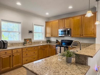 212 Etiwan Pointe Dr unit 1155, Mount Pleasant, SC 29464 - photo 4