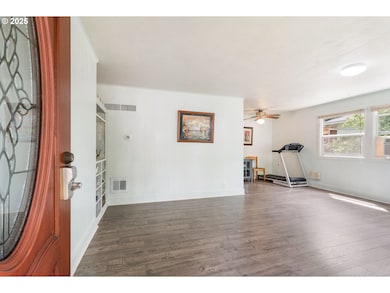 11870 SW 13th St, Beaverton, OR 97005 - photo 4