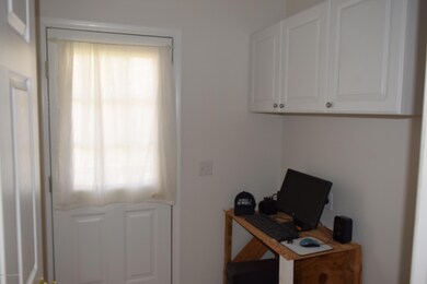 2204 S Rocky Mountain Dr, Effort, PA 18330 - photo 6