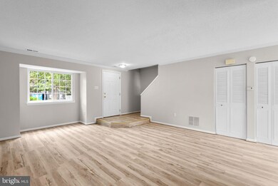 11428 Ledbury Way, Germantown, MD 20876 - photo 6