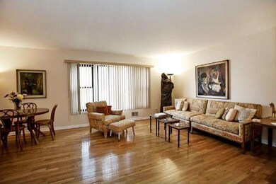 6 Tulsa Ct, Monmouth Junction, NJ 08852 - photo 4