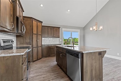 11207 E 207th St, Peculiar, MO 64078 - photo 7