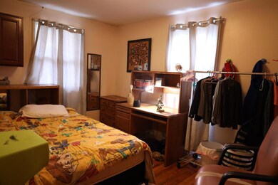 Astor Bedroom 2