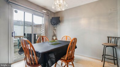 3805 Elkhorn Cir, Bowie, MD 20716 - photo 5