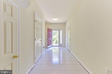 2454 Sugar Mill Way, Herndon, VA 20171 - photo 4