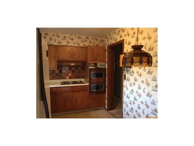 Kitchen comes fully equipped.  A 