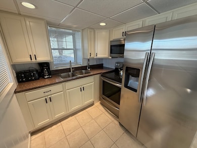 187 Taylor Ave unit 1, Plymouth, MA 02360 - photo 2