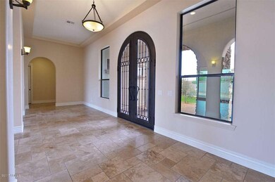 Entryway 2598 E Locust Dr.