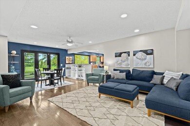 20-9325 Ridge Rd
