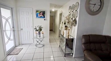 16402 SW 111th Ave, Miami, FL 33157 - photo 5
