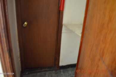 2023-07-23 12.37.58