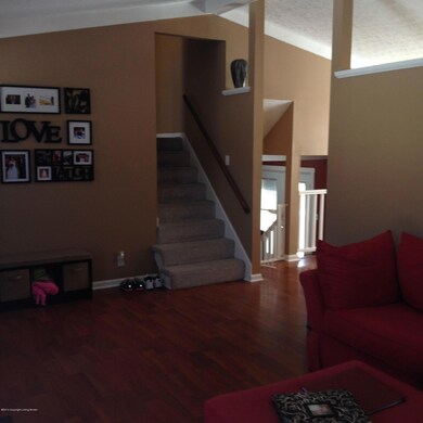 6514 Daverman Ct, Louisville, KY 40228 - photo 3