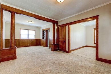 309 E 22nd St S, Newton, IA 50208 - photo 7