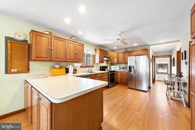 13 E Jeanette Ave, Beach Haven, NJ 08008 - photo 5