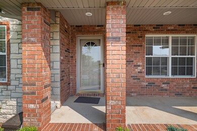 883 W Heather Glen, Nixa MO