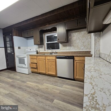 614 N Cannon Ave, Lansdale, PA 19446 - photo 6