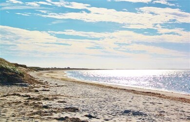 85 Bay View St, Quincy, MA 02169 - photo 2