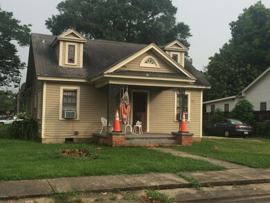 811 Stevenson