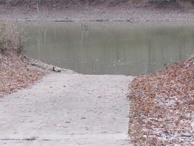 0 Whiteoak Rd E, Clifton, TN 38425 - photo 6