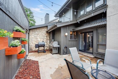 301 Oak Shadow Cir, Bedford, TX 76021 - photo 7