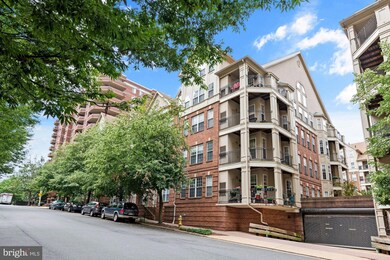 1320 N Wayne St unit 308, Arlington, VA 22201 - photo 3
