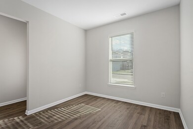 104 Harvest Cir, Dickson, TN 37055 - photo 3