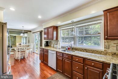 12938 Olivine Way, Silver Spring, MD 20904 - photo 4