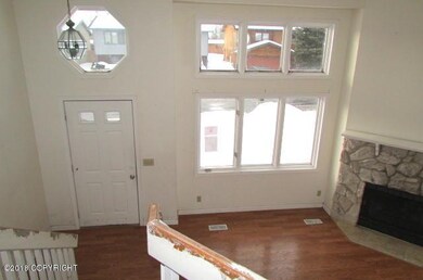 111-155631 Living Area Additional Angle