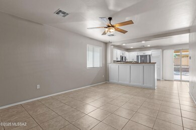 14354 S Camino Vallado, Sahuarita, AZ 85629 - photo 4