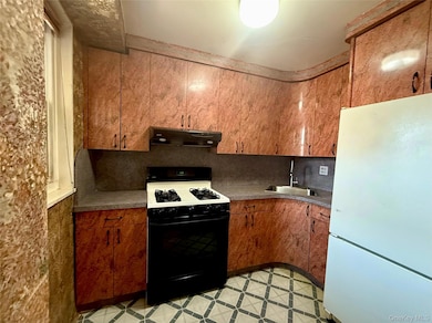 Park City 3&4 Apartments unit 11G, Rego Park, NY 11374 - photo 6