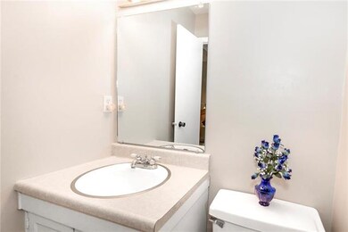 10017 W 52nd St, Shawnee, KS 66203 - photo 6