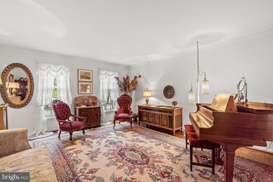 10513 Twin Cedar Ct, Laurel, MD 20723 - photo 6