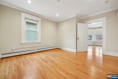 159 Valley Rd unit 2, Montclair, NJ 07042 - photo 4