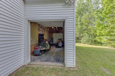 73 Hill Top Dr, Stewartstown, NH 03576 - photo 4