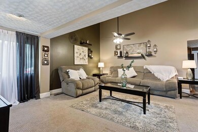 1546 Marsdale Ave, Columbus, OH 43223 - photo 3