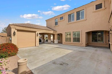 16282 Front of Home 2