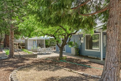 1922 Coker Butte Rd, Medford, OR 97504 - photo 3