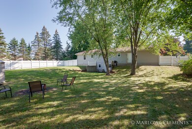 8035 48th Ave-8