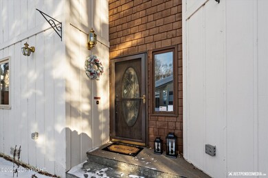 6731 Pickwick Place, Anchorage, AK 99504 - photo 5