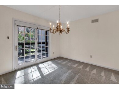 1904 Meadow Ln unit D, Reading, PA 19610 - photo 5